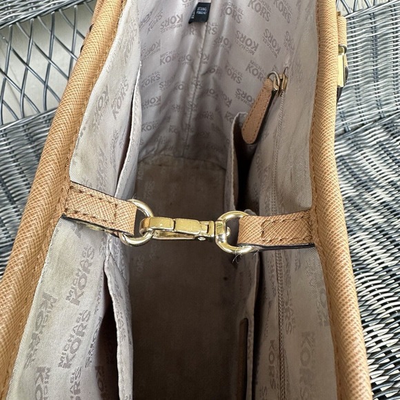 Michael Kors Jet Set Violet Small Carryall Tote Wallet Logo Perforated Leather - Picture 14 of 16